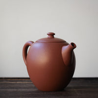 Beauty's Shoulder 美人肩 - Yixing Teapot in Zhuni Red Clay