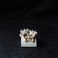 White brothers Wamao 瓦猫 - Incense holder
