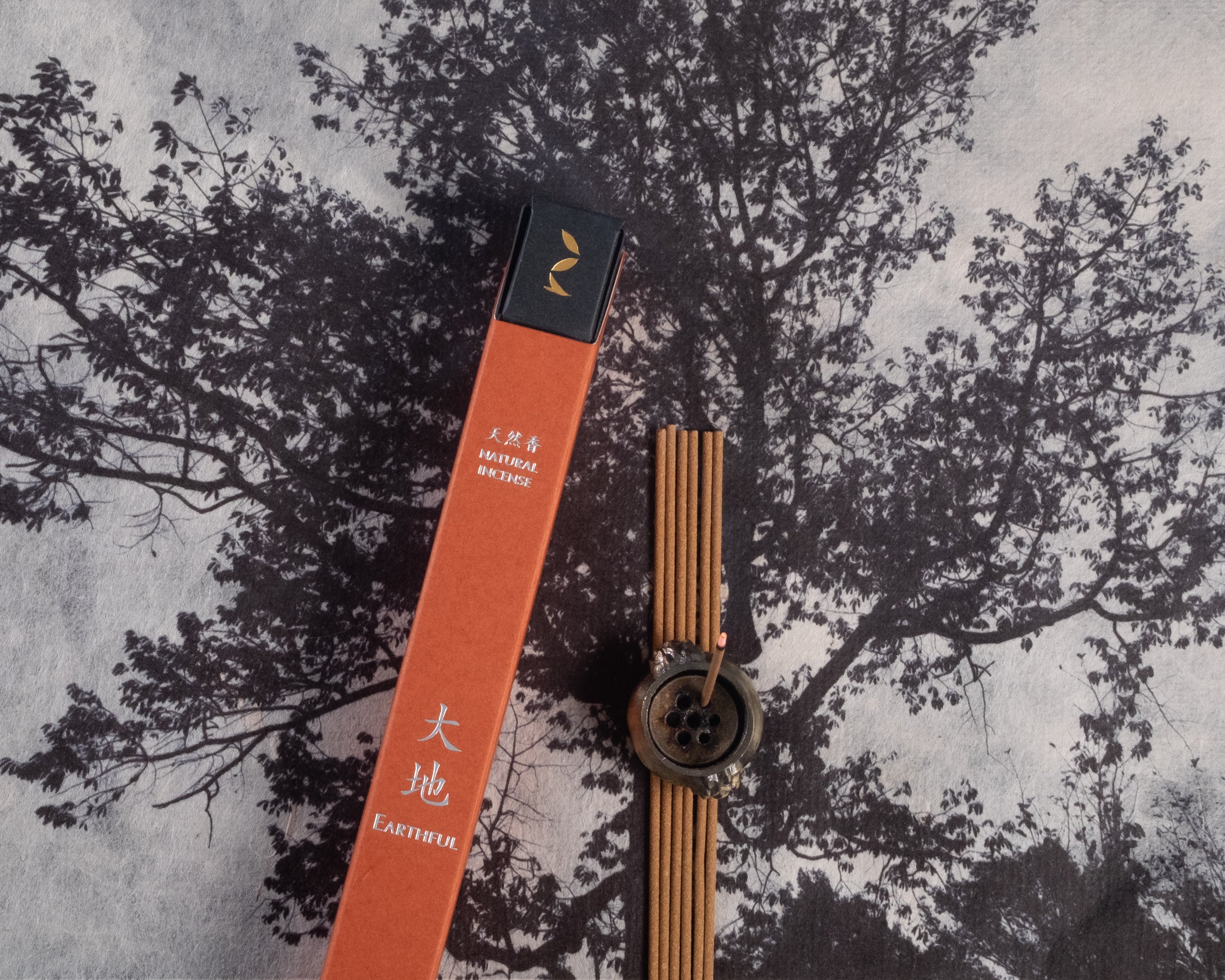 Earthful 大地 - Natural Chinese incense – Eastern Leaves