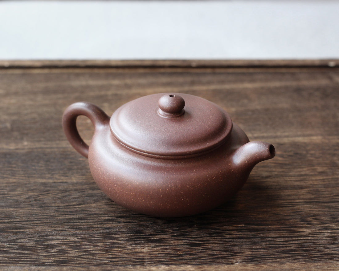 Fanggu 仿古 - Mini Yixing in Zini Purple Clay - Eastern Leaves