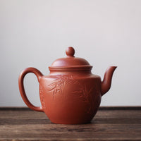 Gongdenghu 宫灯壶 - Yixing Teapot, Zhuni red clay - Eastern Leaves