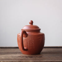 Gongdenghu 宫灯壶 - Yixing Teapot, Zhuni red clay - Eastern Leaves