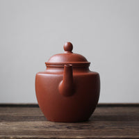Gongdenghu 宫灯壶 - Yixing Teapot, Zhuni red clay - Eastern Leaves