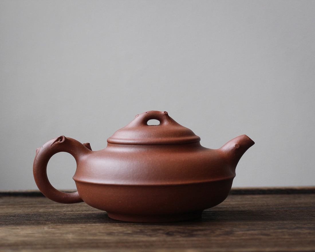 Hehuan Blossom 合欢 - Yixing Teapot, Qingshuini purple clay - Eastern Leaves