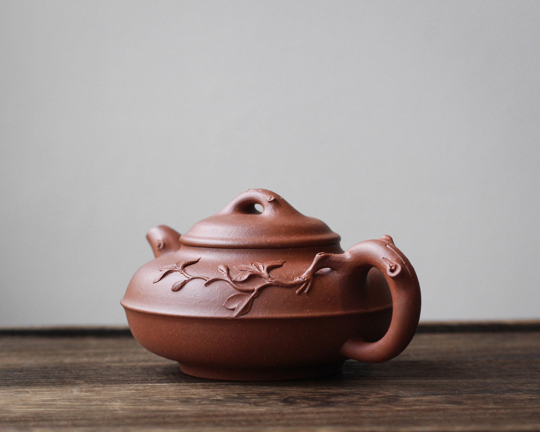 Hehuan Blossom 合欢 - Yixing Teapot, Qingshuini purple clay - Eastern Leaves