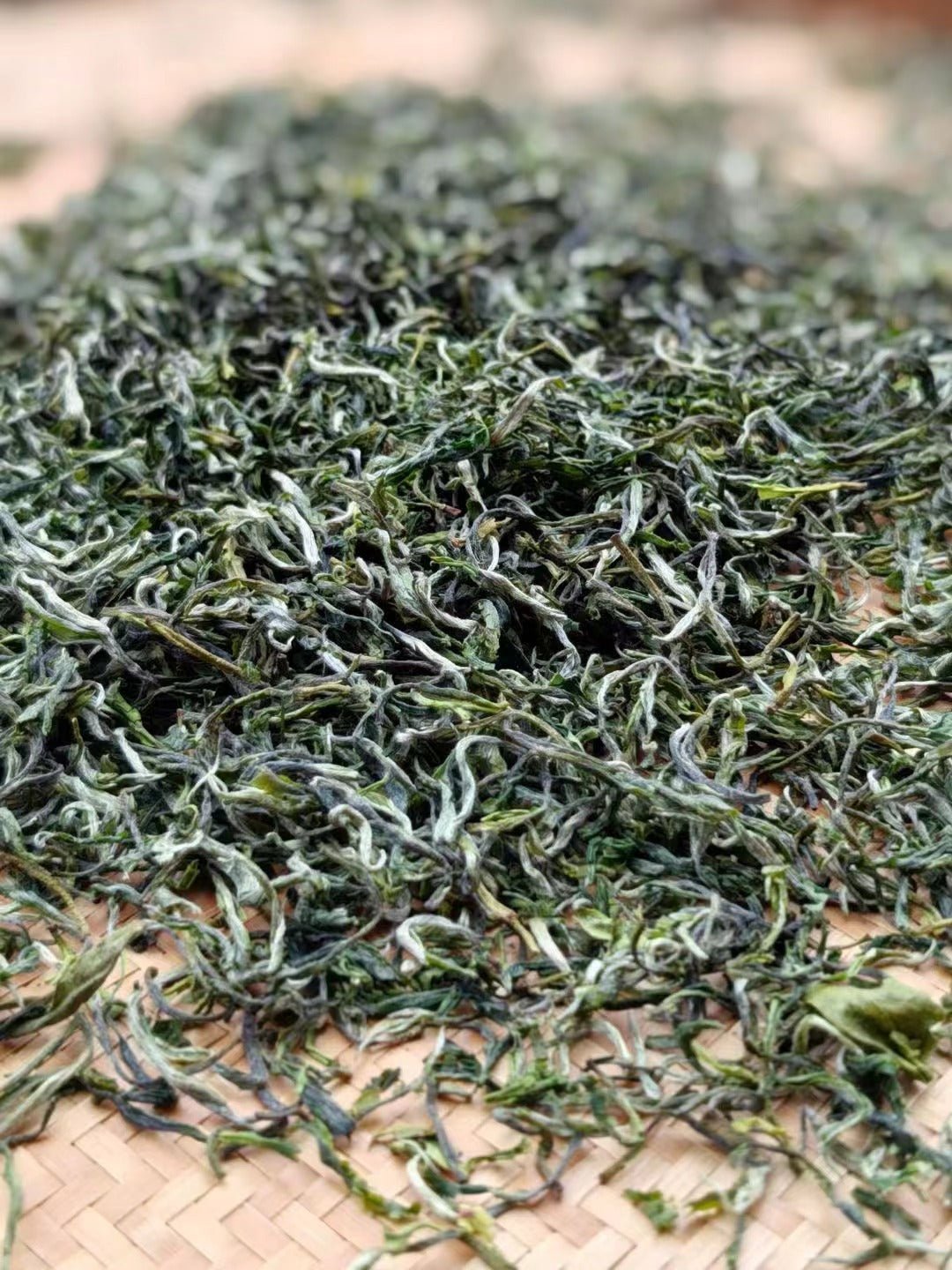 Huangshan Maofeng 黄山毛峰 - Green Tea - Eastern Leaves