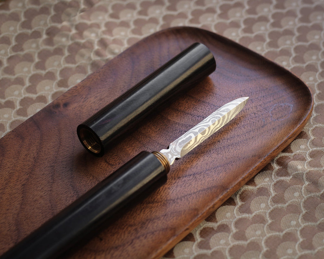 Knife for Pressed Tea - Eastern Leaves