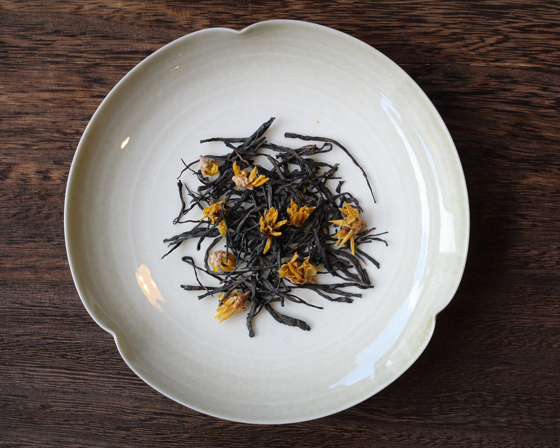 Wintersweet Red Tea - 腊梅红茶 - Eastern Leaves