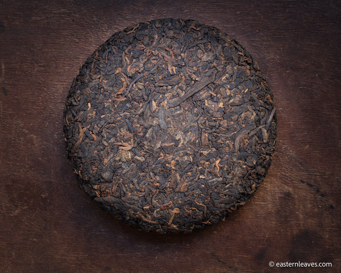 2022 Laoman'e Shupu - Stone pressed Cake - Eastern Leaves