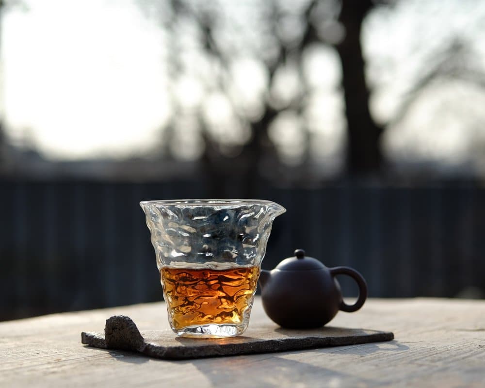 "Chuimu 锤目, Hammered Glass" Gong Dao Bei Fair Cup - Eastern Leaves