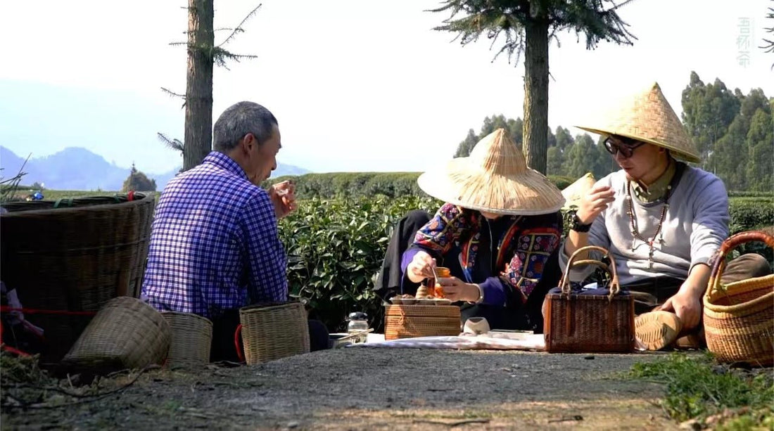 Osmanthus Red Tea 桂花红茶 - Eastern Leaves