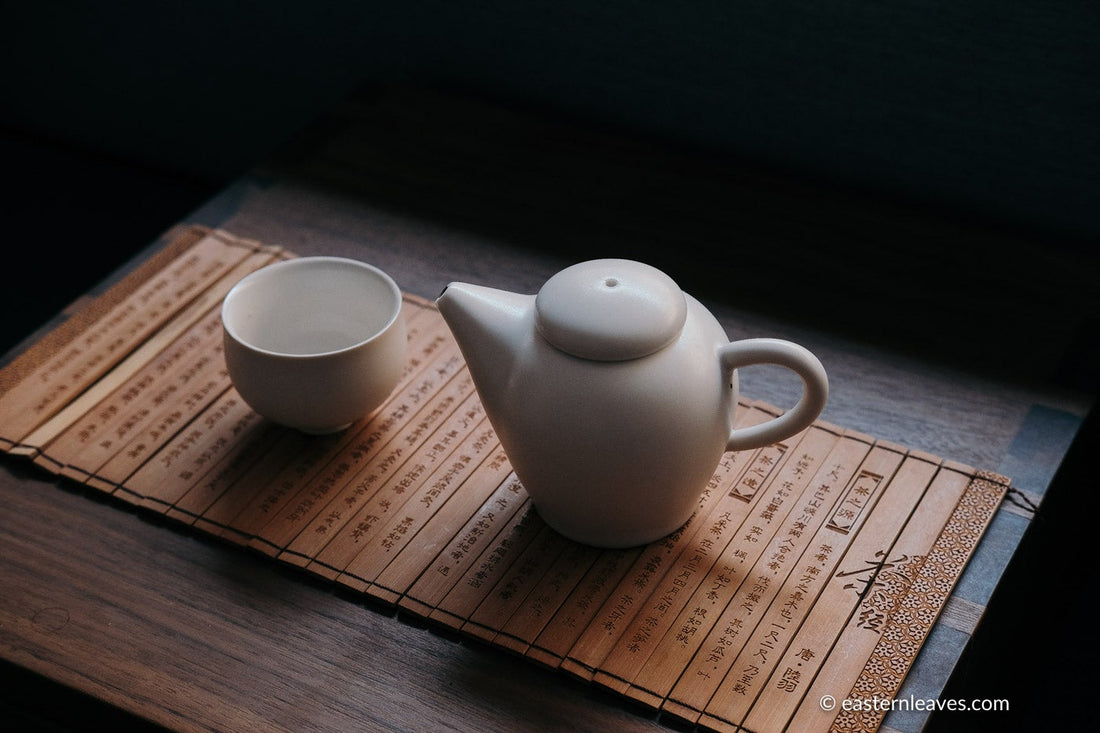 Dajuan Art - 250 ml Teapot - Eastern Leaves