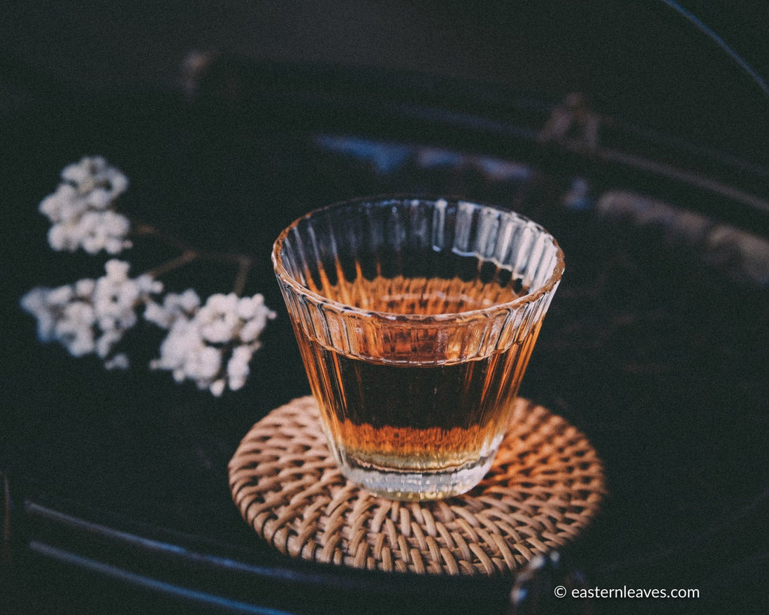 Wuyishan rockt ea Dahongpao, Rougui, Tieluoan, Shuixian Banyan and Zhengyan