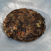 2012 Lao Shoumei 老寿眉 - Aged white tea, Stone - pressed cake - Eastern Leaves