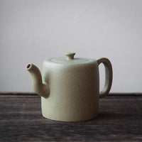 Xiao Zhitong 小直筒 - Teiera Yixing in argilla verde Benshanluni