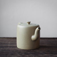 Xiao Zhitong 小直筒 - Teiera Yixing in argilla verde Benshanluni