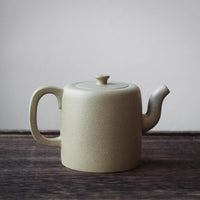 Xiao Zhitong 小直筒 - Teiera Yixing in argilla verde Benshanluni