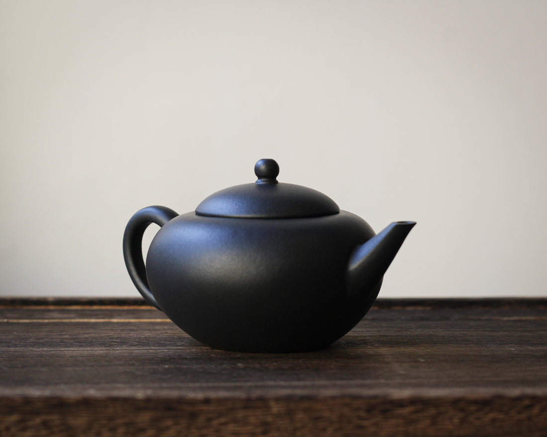 Mingshi Shuiping 明式水平 - Yixing Teapot, Wuhui technique