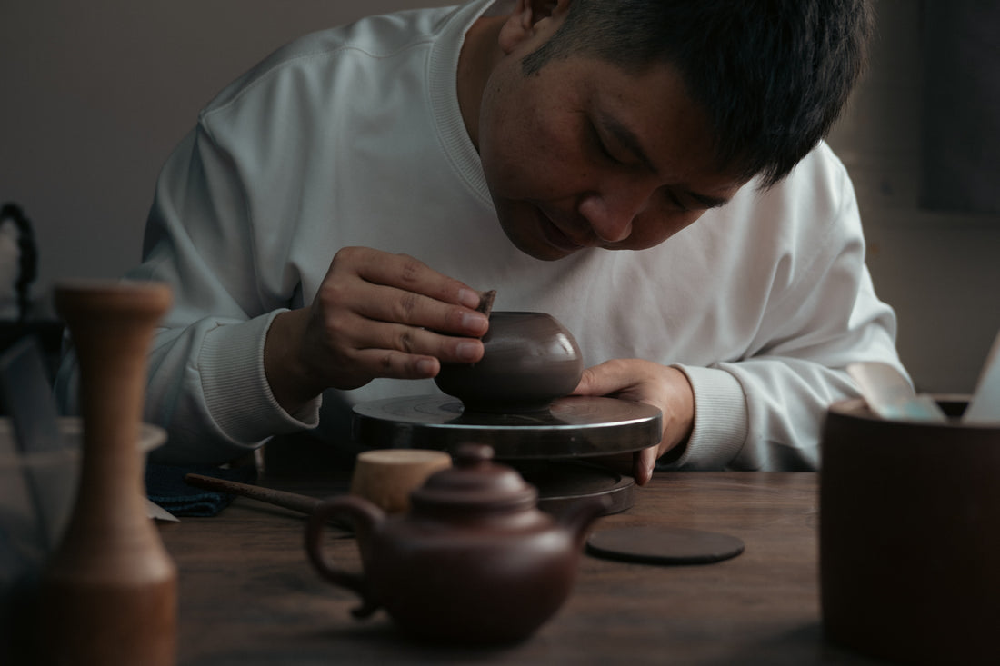 Mingshi Shuiping 明式水平 - Yixing Teapot, Wuhui technique