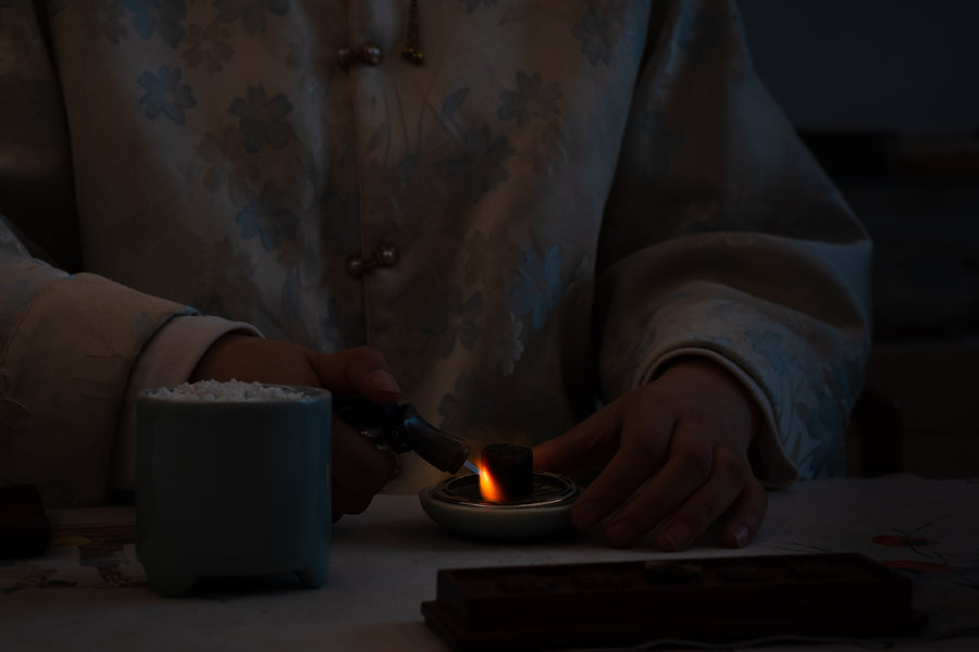 The Incense & Tea Arc: Scents of Empire on the Maritime Silk Road. September 27th, 2:30 pm