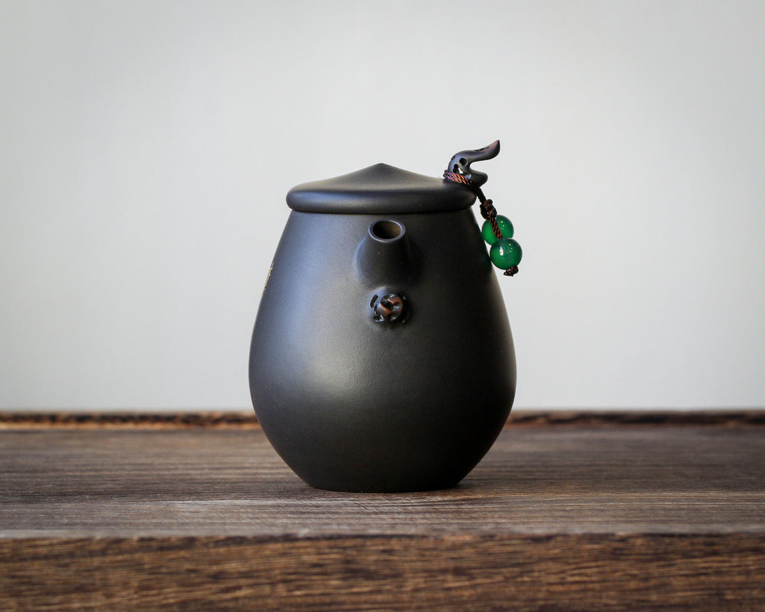 Jianshui Teapot - Spotted Dear 鹿