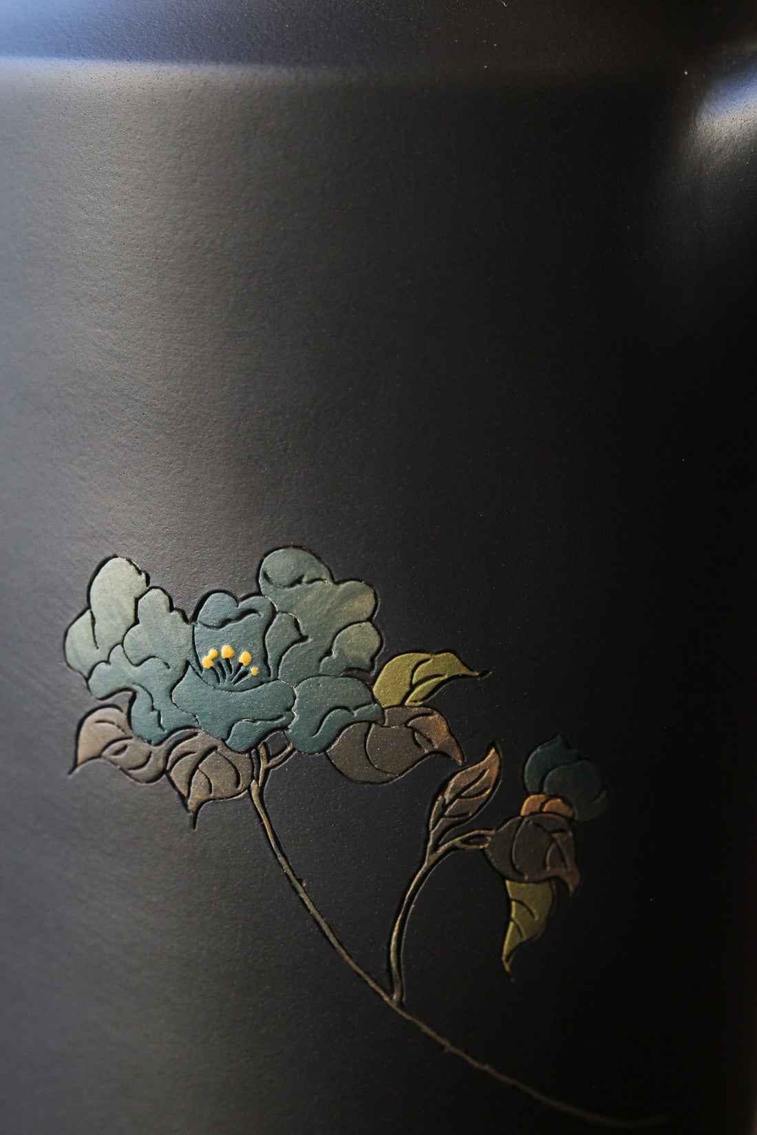 Jianshui Teapot - Green Camelia 绿茶花