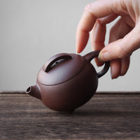 Nafu 纳福 - Yixing Teapot in Zini purple clay