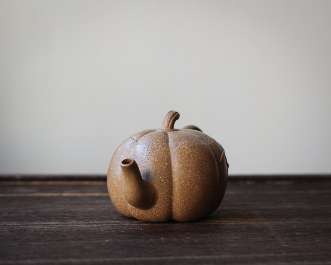 Pumpkin 南瓜 - Mini Yixing Teapot in Duanni yellow clay