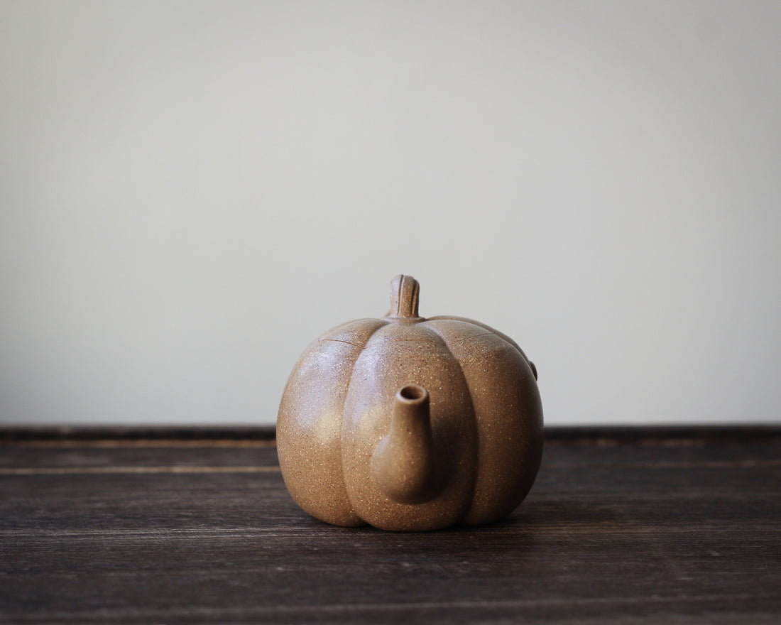 Pumpkin 南瓜 - Mini Yixing Teapot in Duanni yellow clay