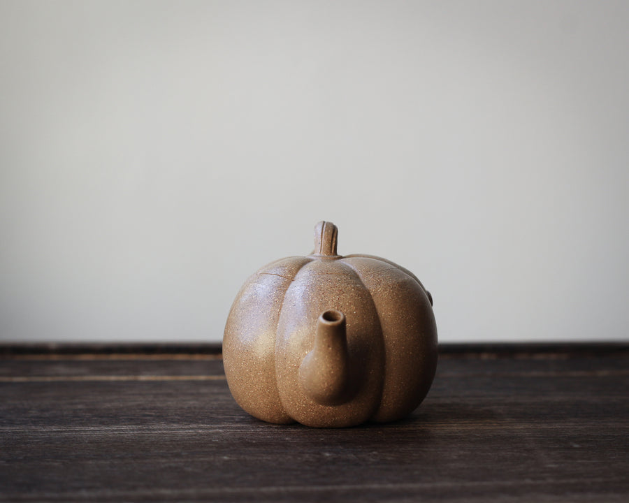 Pumpkin 南瓜 - Mini Yixing Teapot in Duanni yellow clay