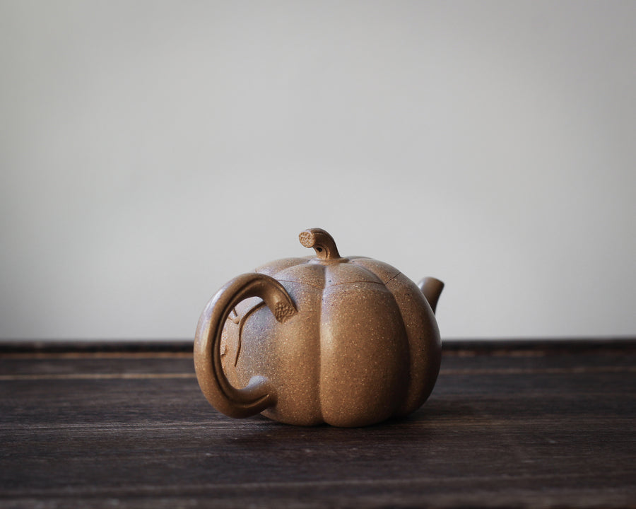 Pumpkin 南瓜 - Mini Yixing Teapot in Duanni yellow clay