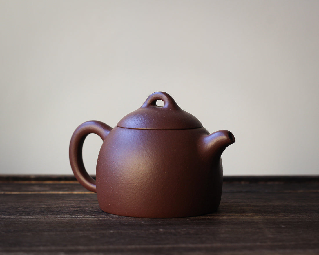 Qinquan 秦权 - Mini Yixing in Zini Purple Clay
