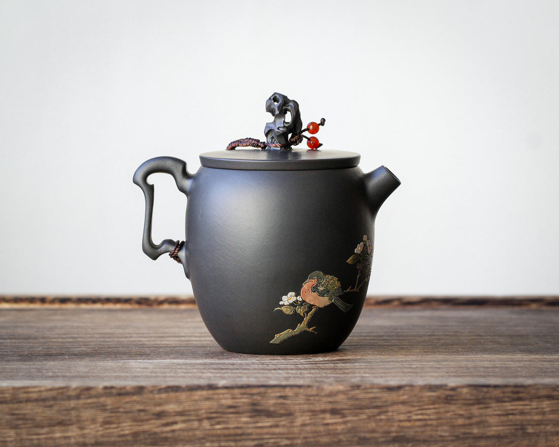 Jianshui Teapot - Robin and Cherry blossoms 知更鸟, 樱花