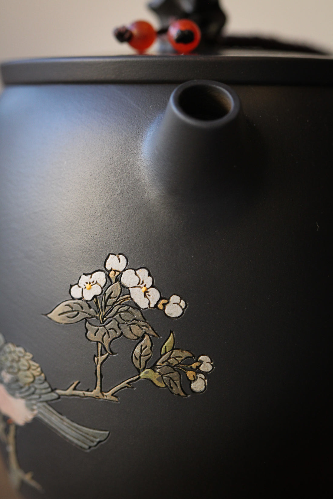 Jianshui Teapot - Robin and Cherry blossoms 知更鸟, 樱花