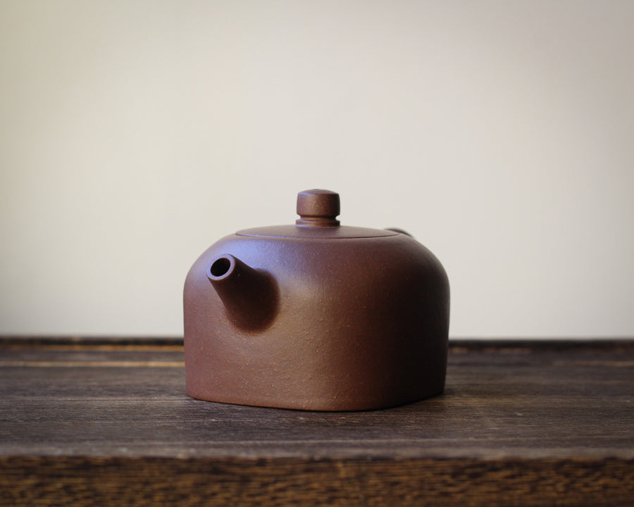 Small Tian Di Fang Yuan 天地方圆 - Yixing teapot, Zini purple clay