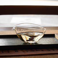 Glass Gongdaobei - Fairness Jug - Eastern Leaves