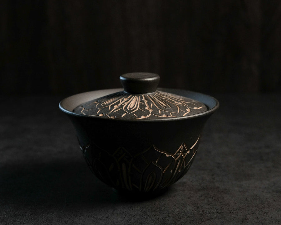 Lotus Shadow - Dai Gaiwan Set - Eastern Leaves