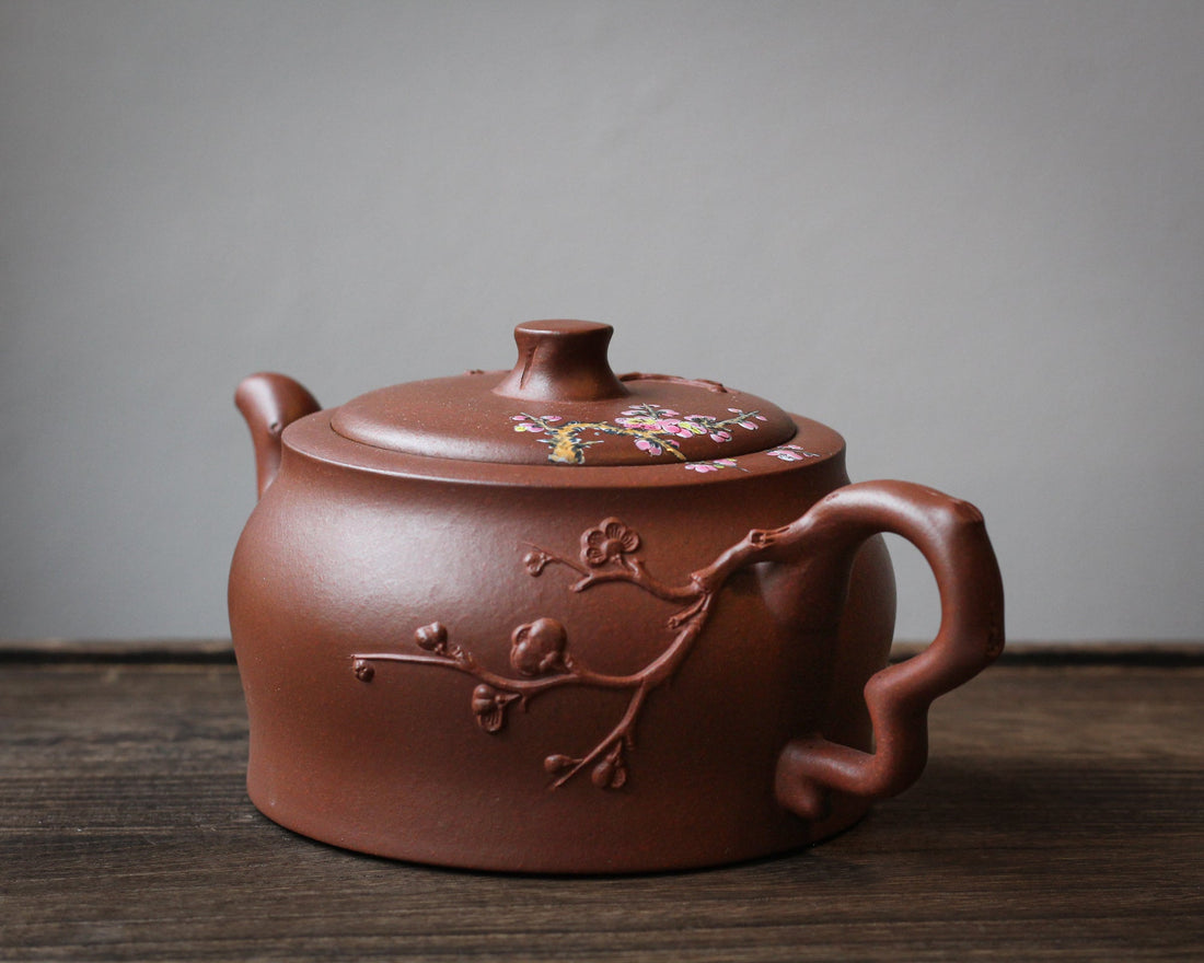 Plum flower 梅花 - Yixing Teapot, Hongpilong purple clay - Eastern Leaves