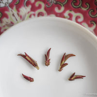 Ziya Yabao 芽苞 - Purple variety White Tea Buds - Eastern Leaves