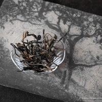 Pu'er shengpu Chinese tea loose-leaf vintage and aged, 2017 spring harvest, from ancient trees forest with photo