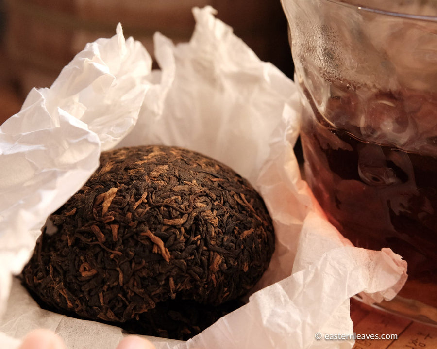Pu'er shupu from Jingmai, Yunnan, fermented tea, black, in pressed cake, brick and tuocha Chinese tea