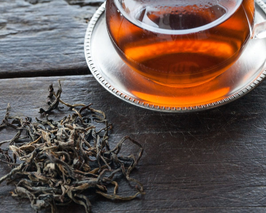 Tè rosso Dianhong di Foresta essiccato al sole