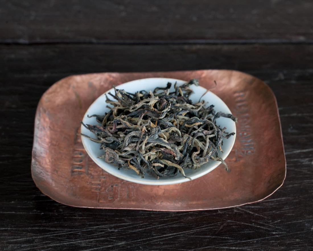 Tè rosso Dianhong di Foresta essiccato al sole