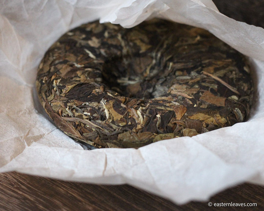 white tea presse cake yueguangbai moonlight from Yunnan, Nannuo, China, loose-leaf for gongfucha, leaf detail