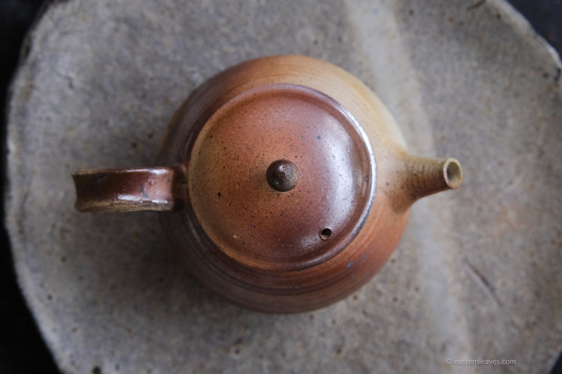 Wood-fired handmade teapot dai minority teaware in Yunnan, white teaware for Chinese tea gongfucha and loose-leaf green and pu'erh tea