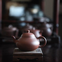 Liuquan 流泉 - Yixing Teapot - Eastern Leaves