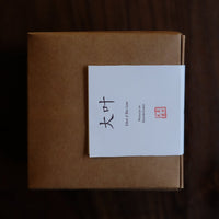 high-quality tea from farmer in Yunnan, China; dianhong, pu'er tea, Yueguangbai white tea from ancient tea trees gushu and forest 